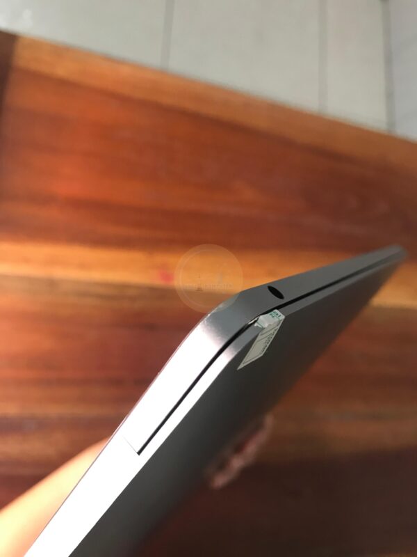 MACBOOK PRO 13 INCH 2020 M1 8/256GB SECOND FULLSET [LIKE NEW] - Image 5