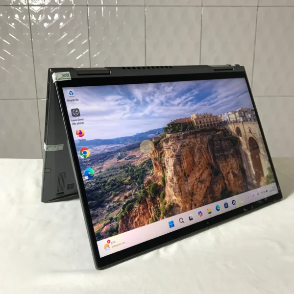 Laptop Touchscreen 2-in-1 dengan RAM Gede! Lenovo Thinkpad X1 Yoga Gen 6 Core i7 Gen 11 RAM 16GB/512GB Grade C - Image 2