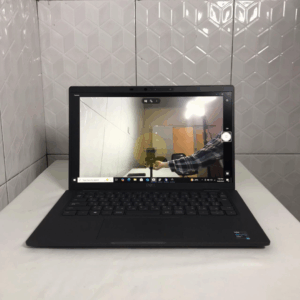 Laptop Profesional 4Jutaan Dell Latitude 7420 Core i5 Gen 11 – RAM 8GB/256GB