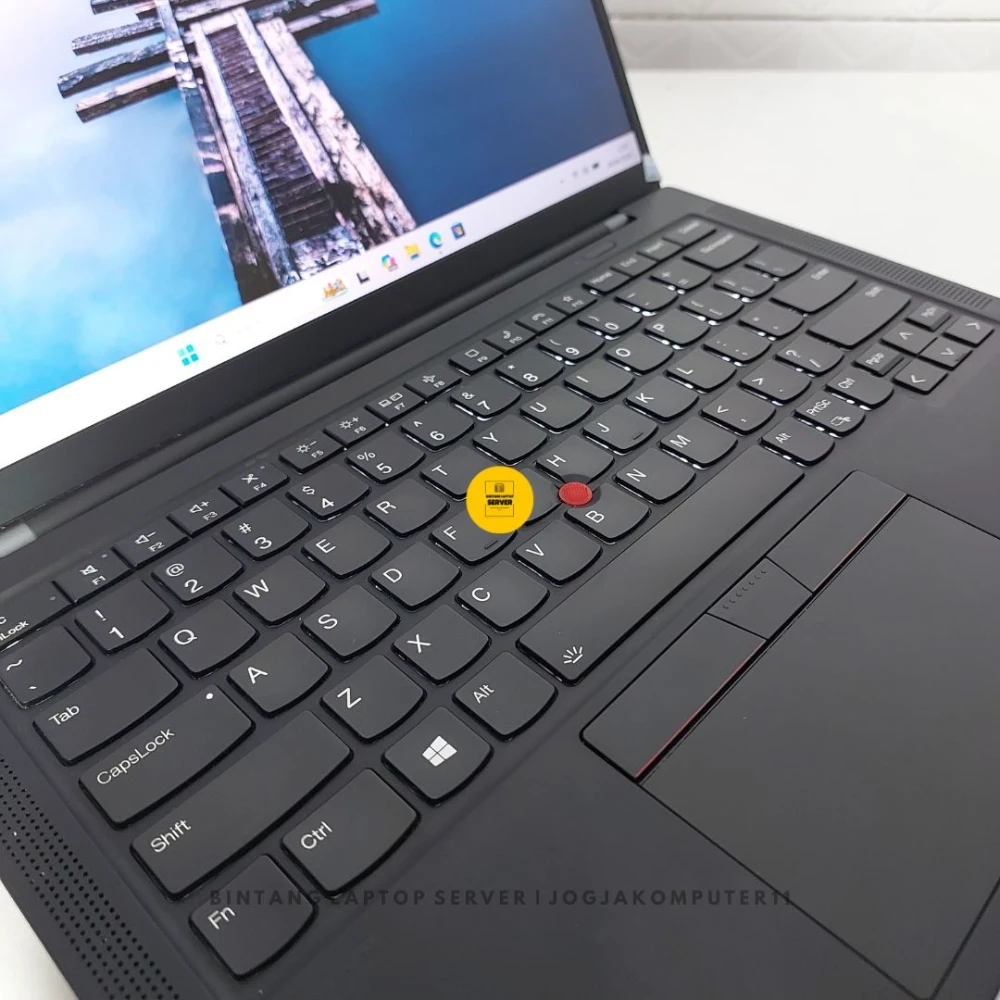Lenovo ThinkPad X1 Carbon Gen 9 Core i7 Gen 11 RAM 16GB SSD 512GB Touchscreen 14 Inch Ultrabook Premium - Image 3